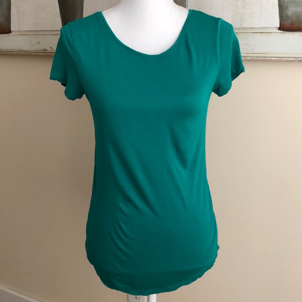 Gap Luxe Collection fitted tee